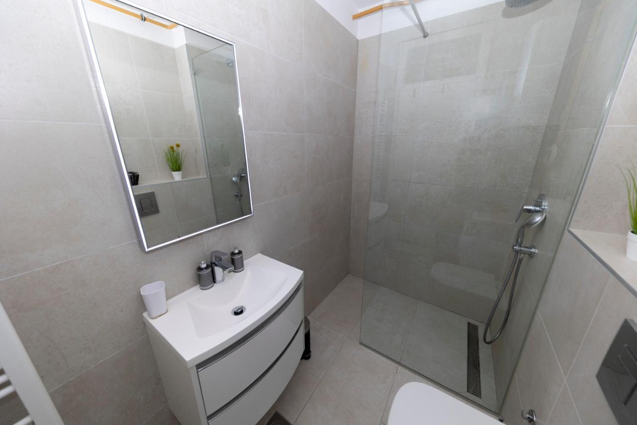 Lusea Apartment ザダル エクステリア 写真
